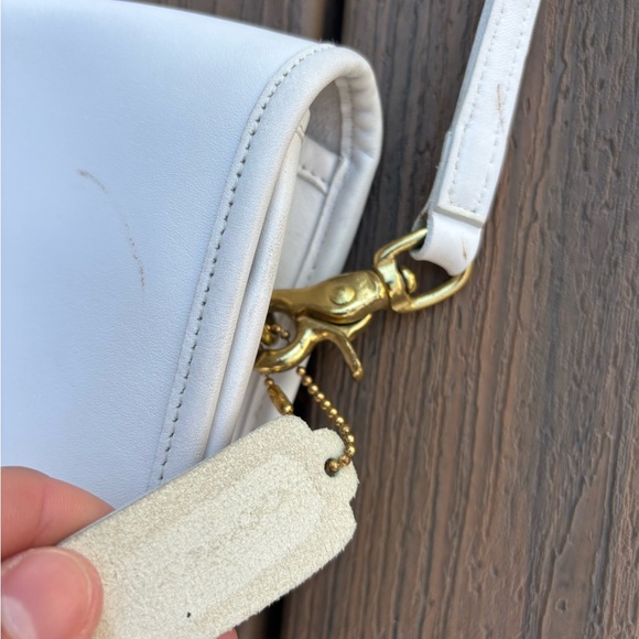 Vintage Coach Crossbody White Leather Penny Pocket Lock City Bag Made in USA - Picture 7 of 16